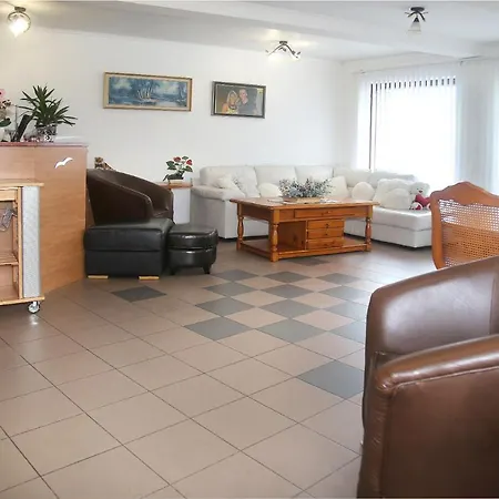 Elupuu Apartments 派尔努 外观 照片